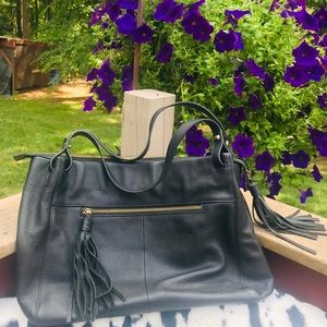 who doesn’t love tassels?!